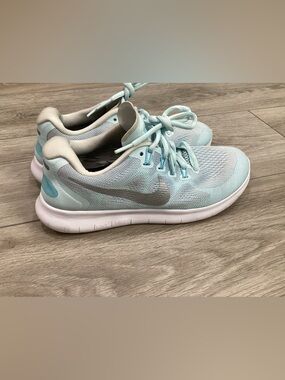 Nike Free Run RN Women's Running Shoes Size 7 38  Teal / Light Blue White